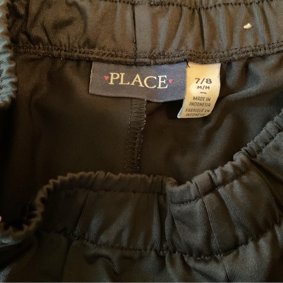 Girls children’s place shorts - Picture 2 of 2